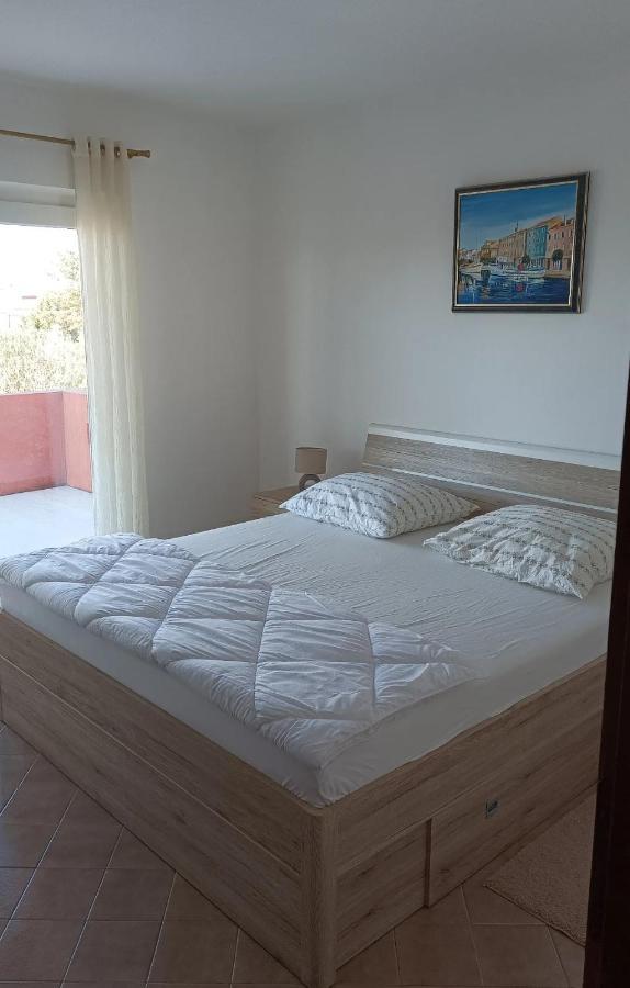Family Apartments Tomy Punat Dış mekan fotoğraf