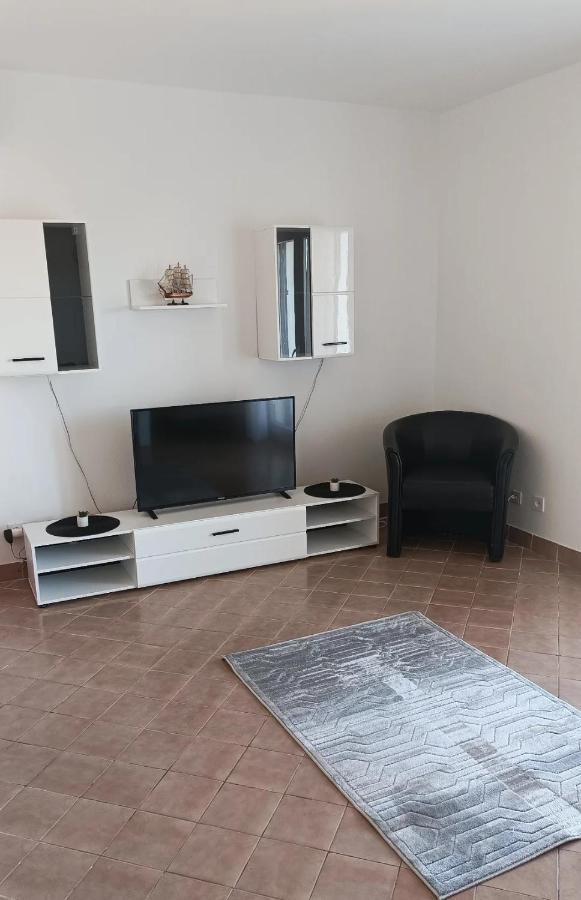 Family Apartments Tomy Punat Dış mekan fotoğraf